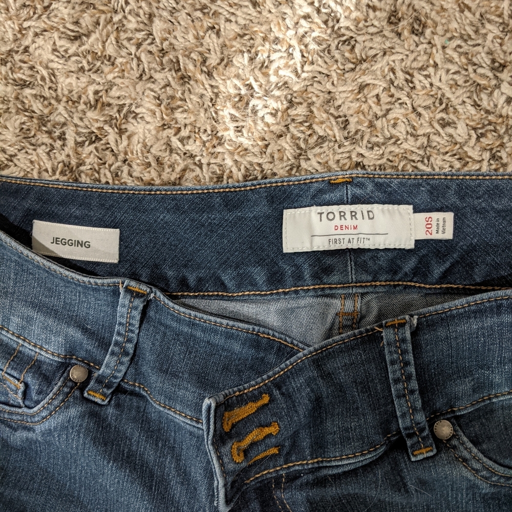 Torrid Jean Jeggings size 20 short